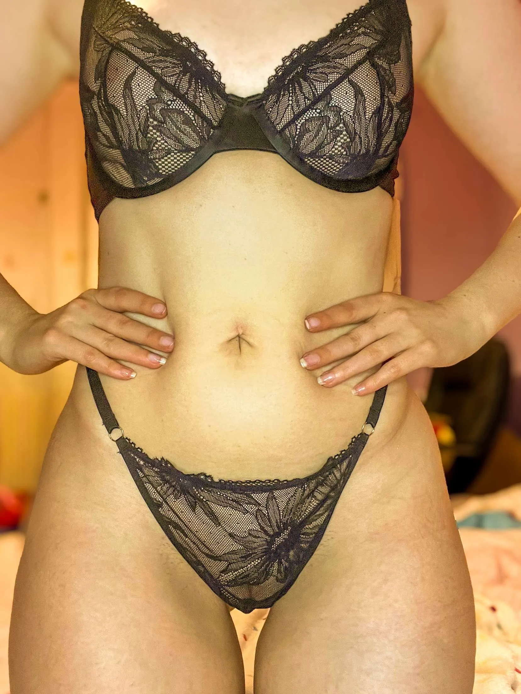 [F] could you handle me? 😈