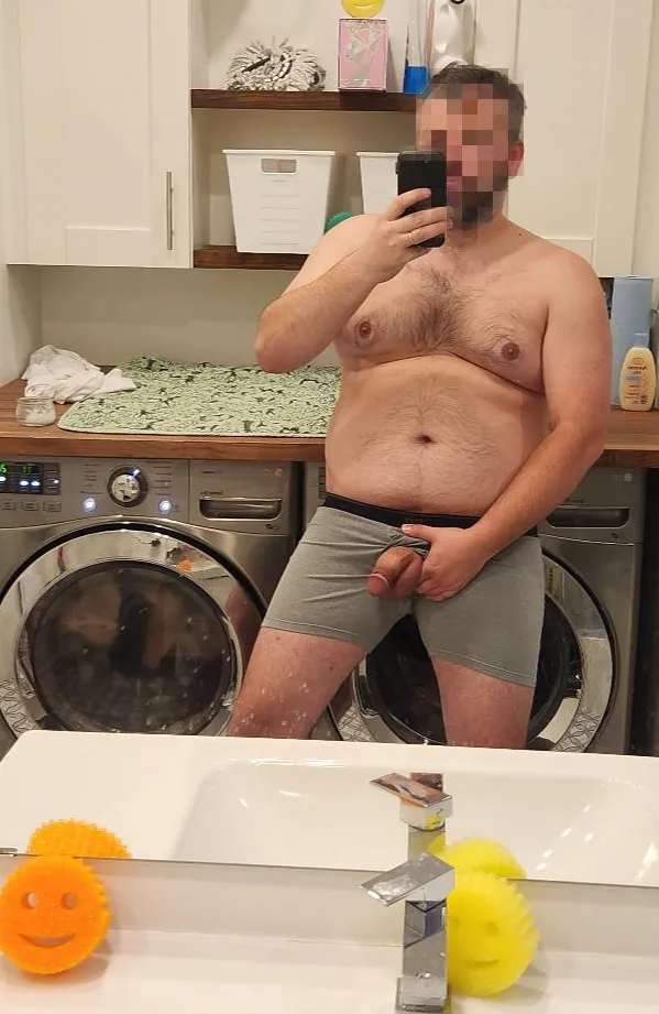 [35] Keep your bathroom clean at all time !