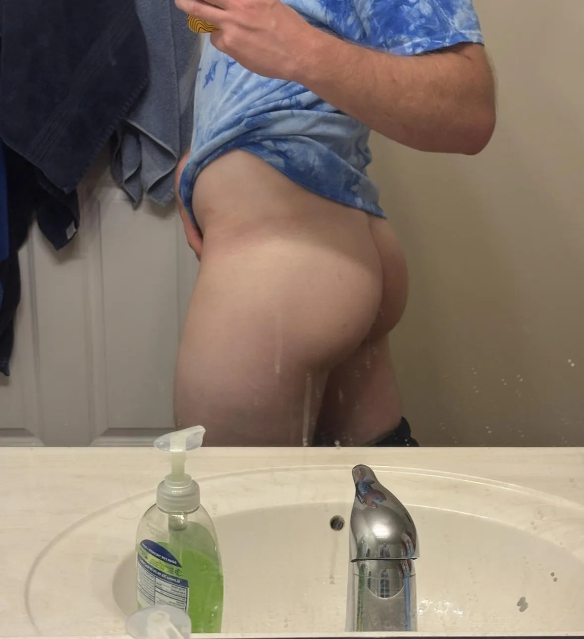 guys this reddit attention is making me a slut