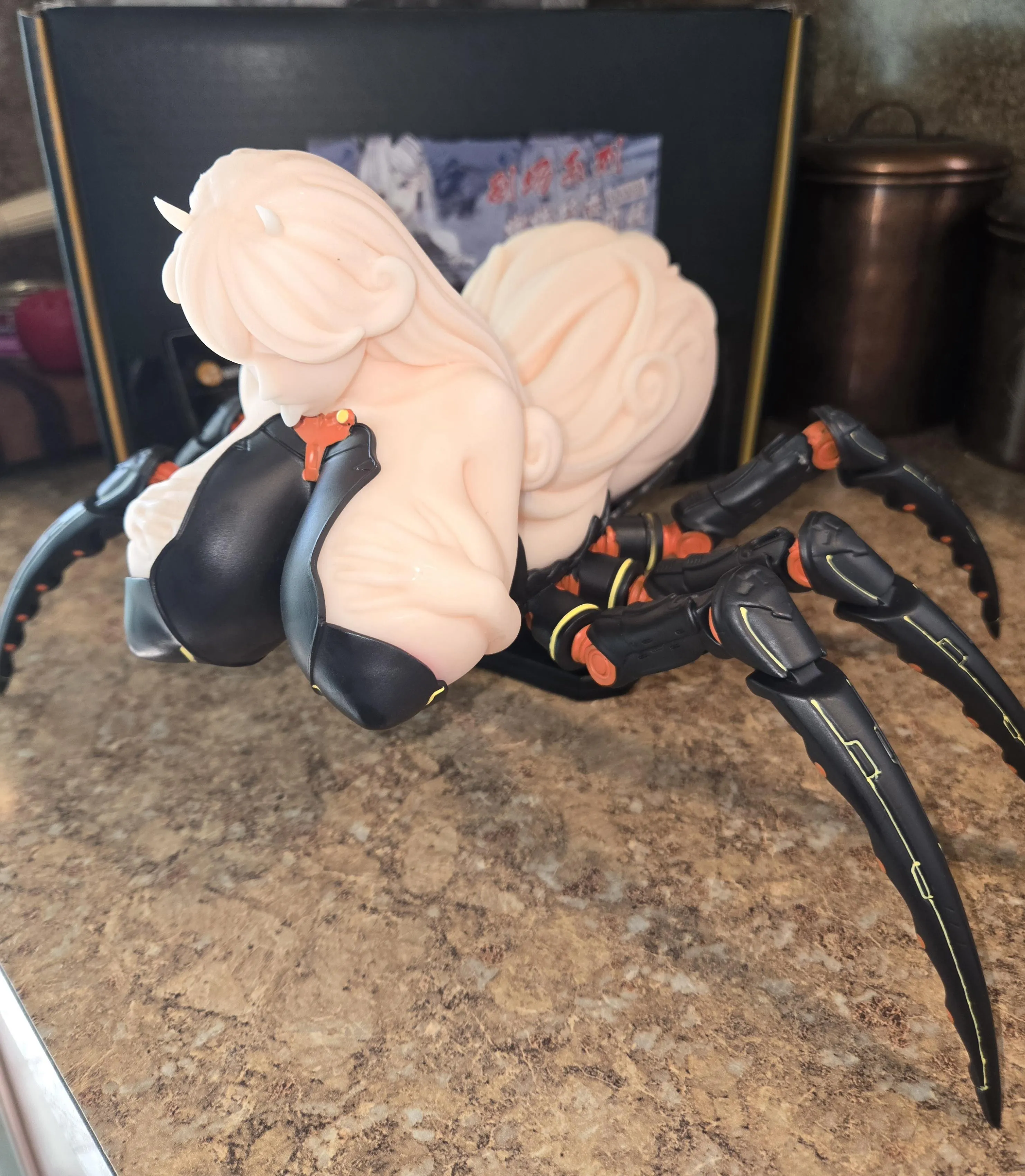 MRL 2.0 Elise Spidergirl sleeve