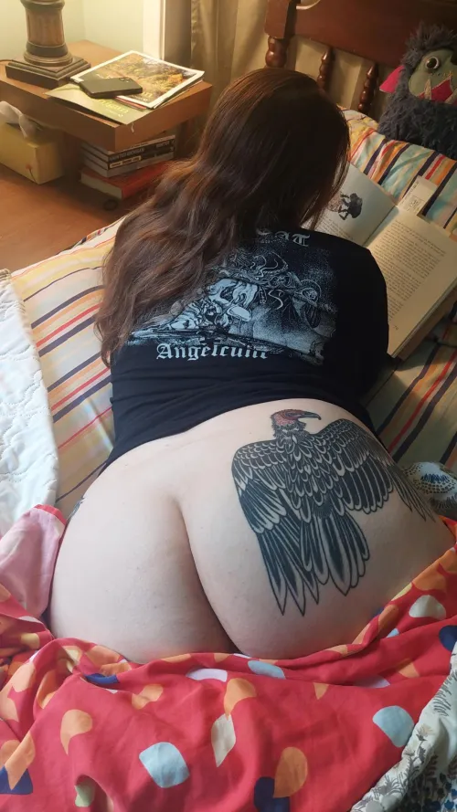 There's nothing more relaxing than reading at the cabin