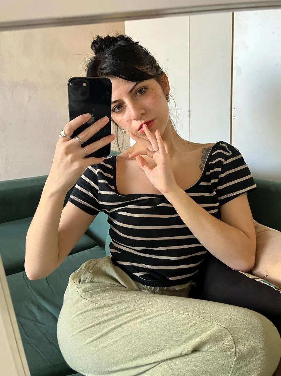 a=i am everything u look for