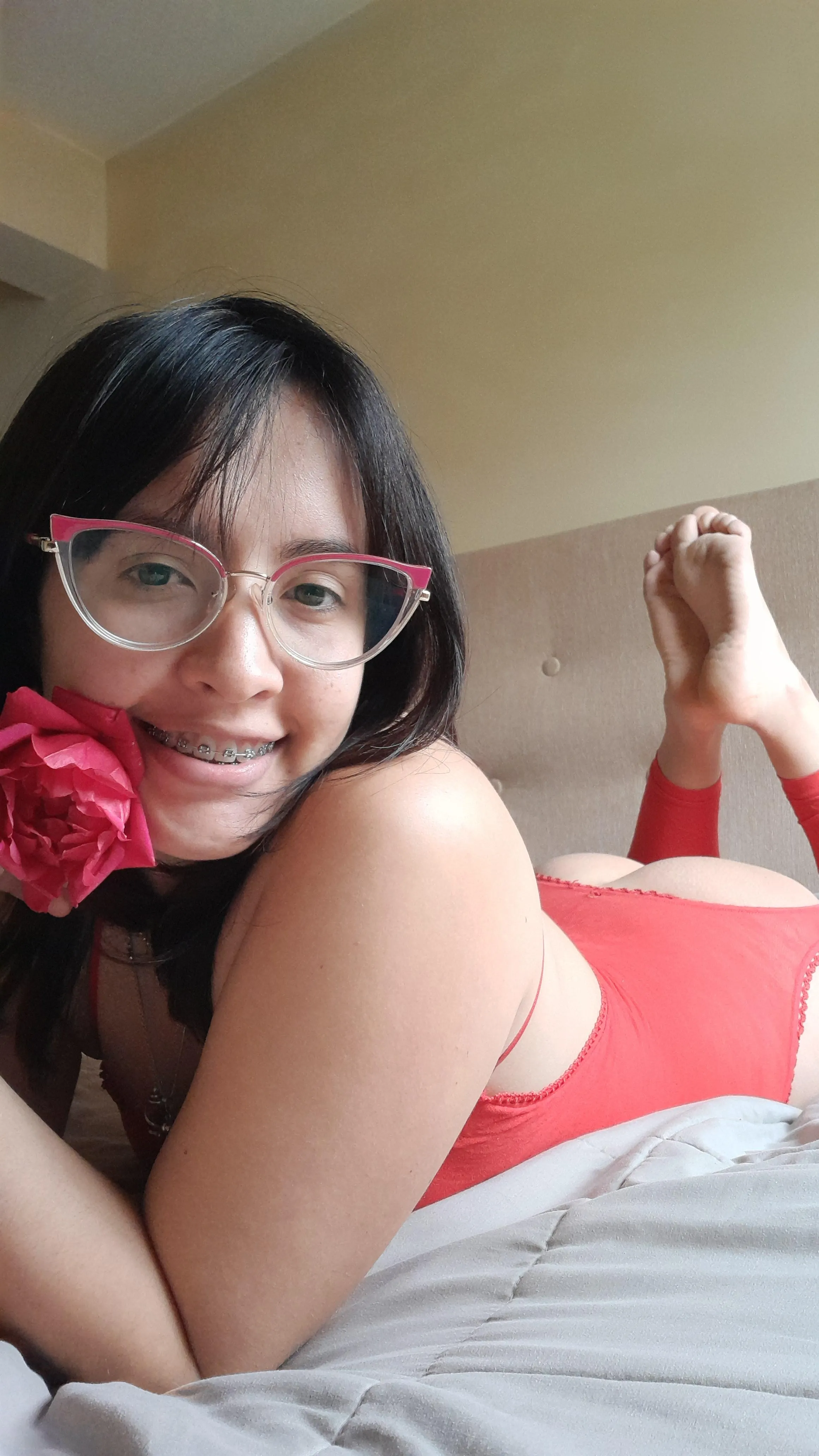 Oh no, in a month my dentist will remove my braces :(