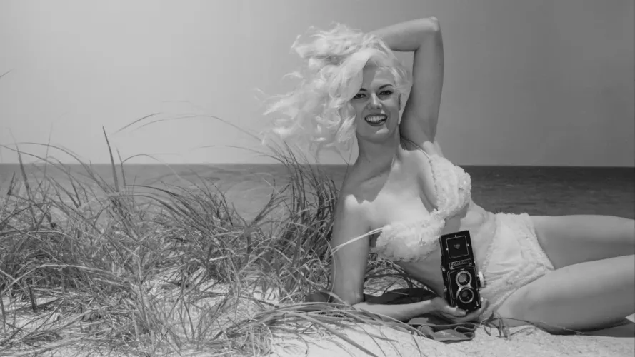 Bunny Yeager (1950s)