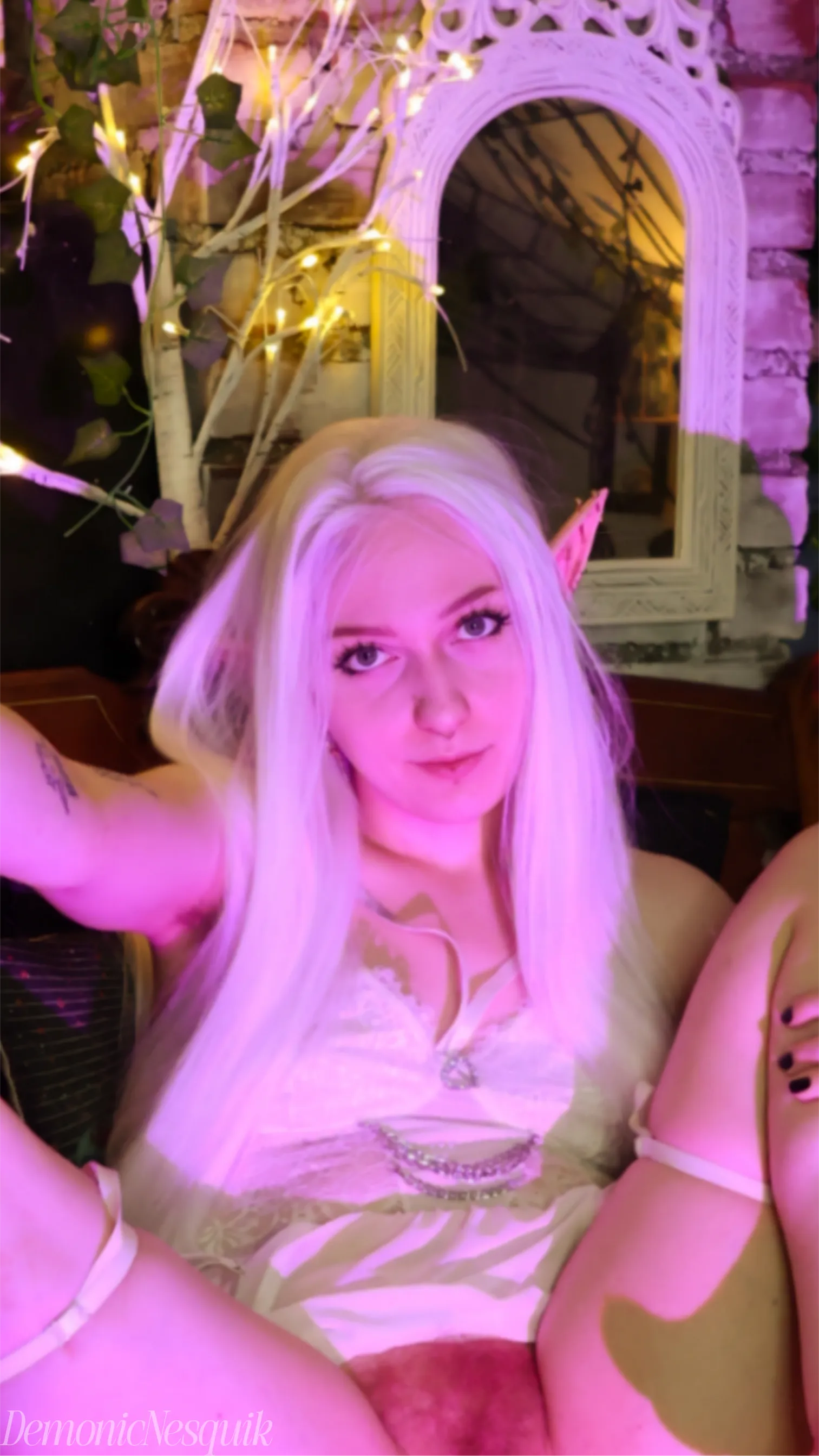 Hairy elfgirl here to please you