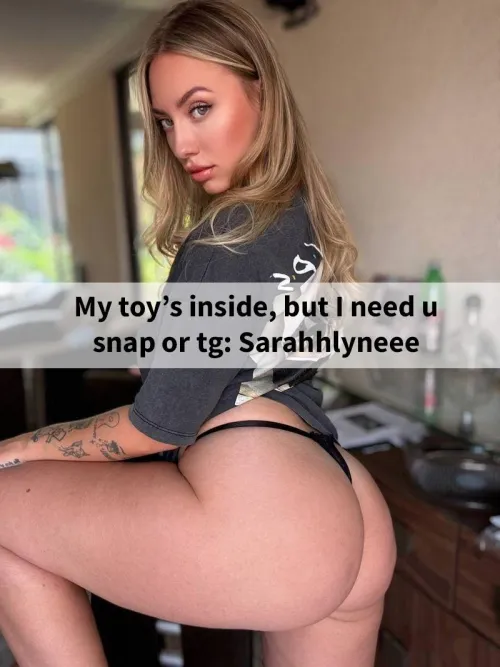 Imagine what’s under this… Sarahhlyneee