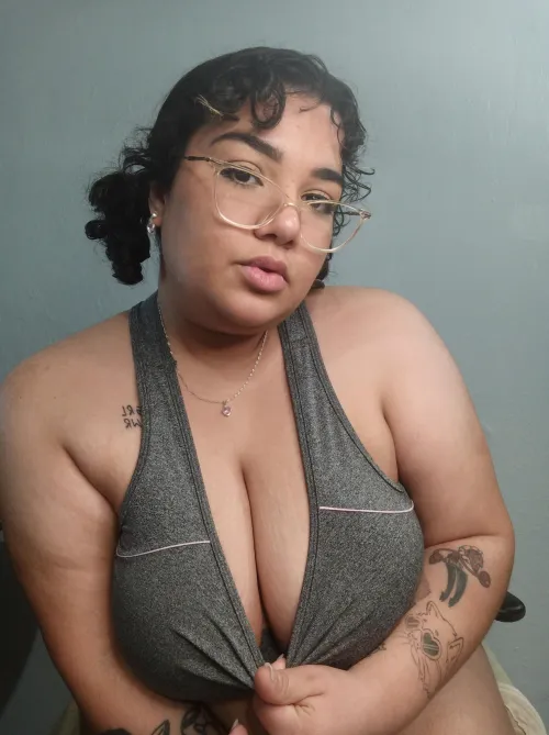 Let's go to the gym with me, baby?