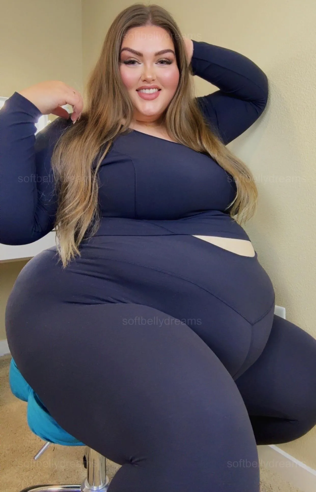 Stuffed to the brim and smiling about it 🤭✨