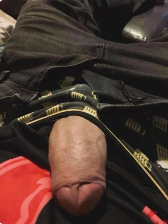 Can I interest any lovely ladies with this 🤔