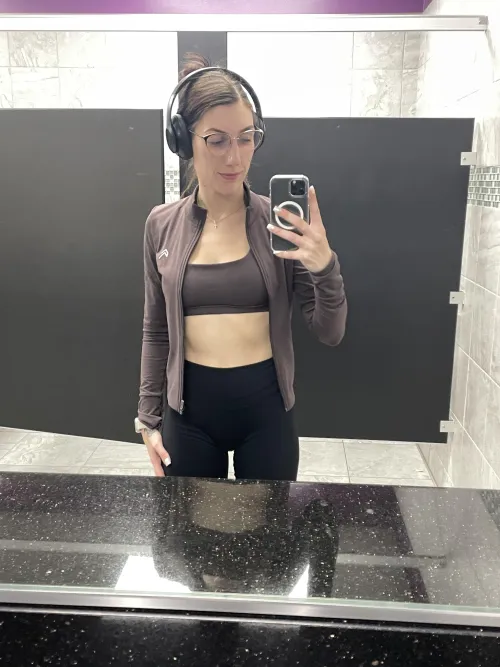 Does this set pass the vibe check? 😉