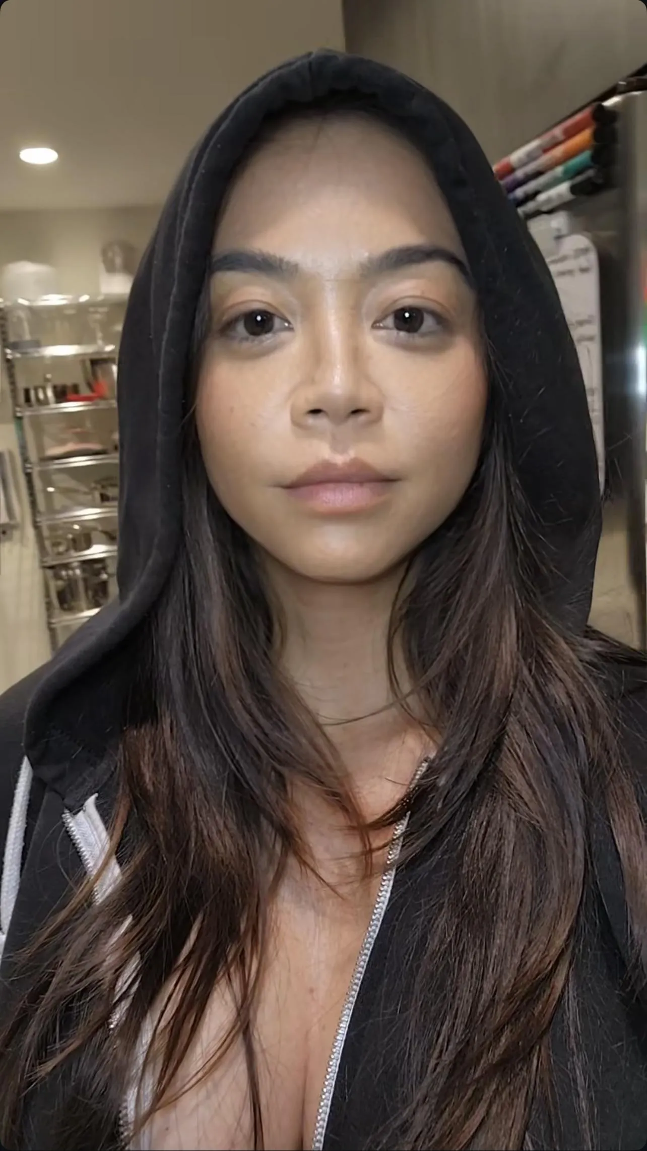 Mia Lelani 2025 selfie 🇵🇭🌽⭐️