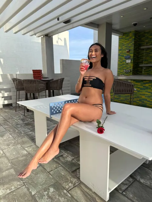 Petite lips, wicked mind—I’m sin wrapped small 😈🔥