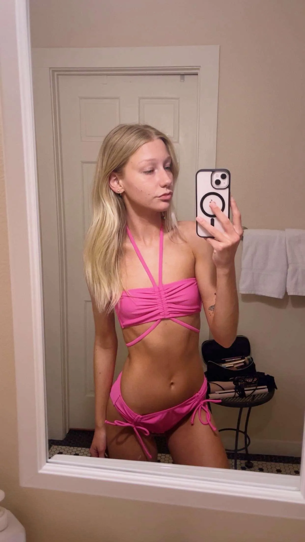 What’s the first thing you notice about me?