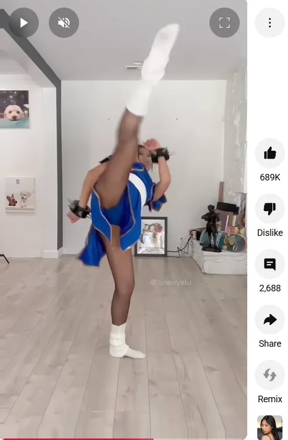Chun Li | Cosplay by @Luseeyalu (15M views on YouTube!)