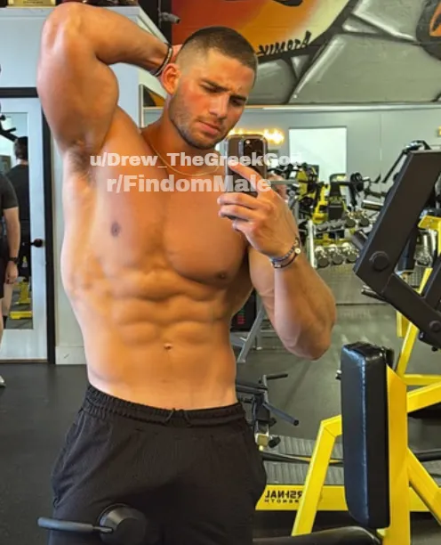 Alpha Muscle Dom- No Time Wasters. No BS.