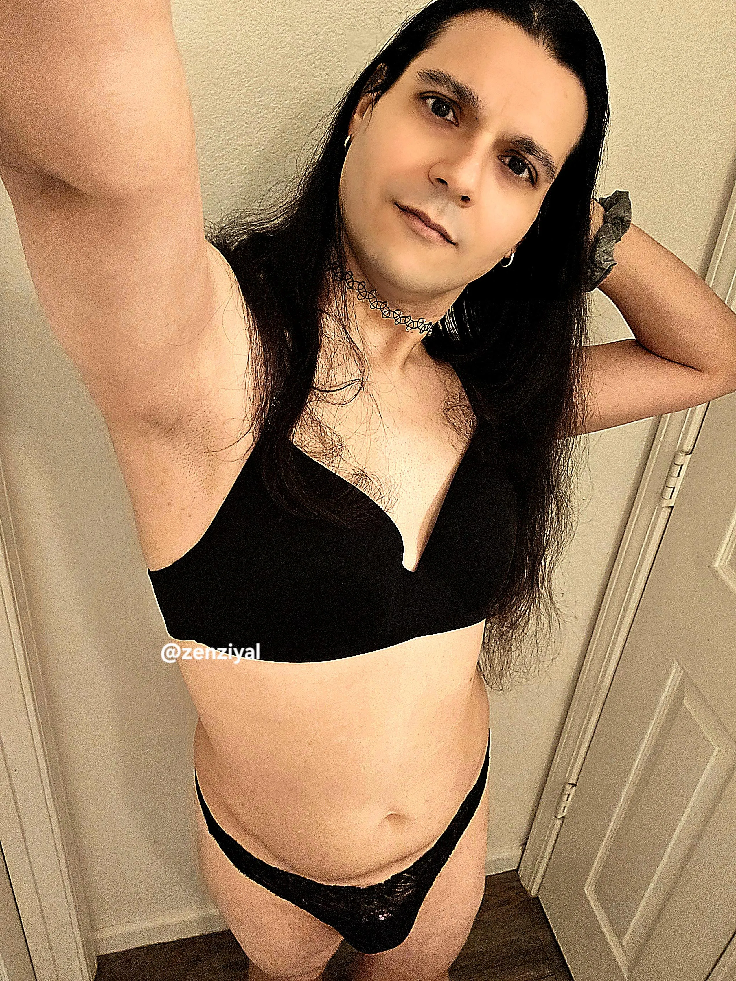 Could Ya Fall For Me?