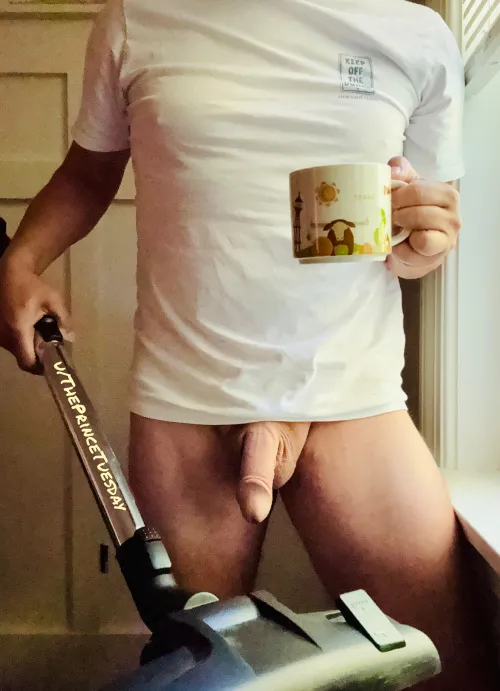 Sometimes the sucking isn’t exactly what you hoped for, but it’s the kind of sucking you need! Lol 🤣 🧹☕️