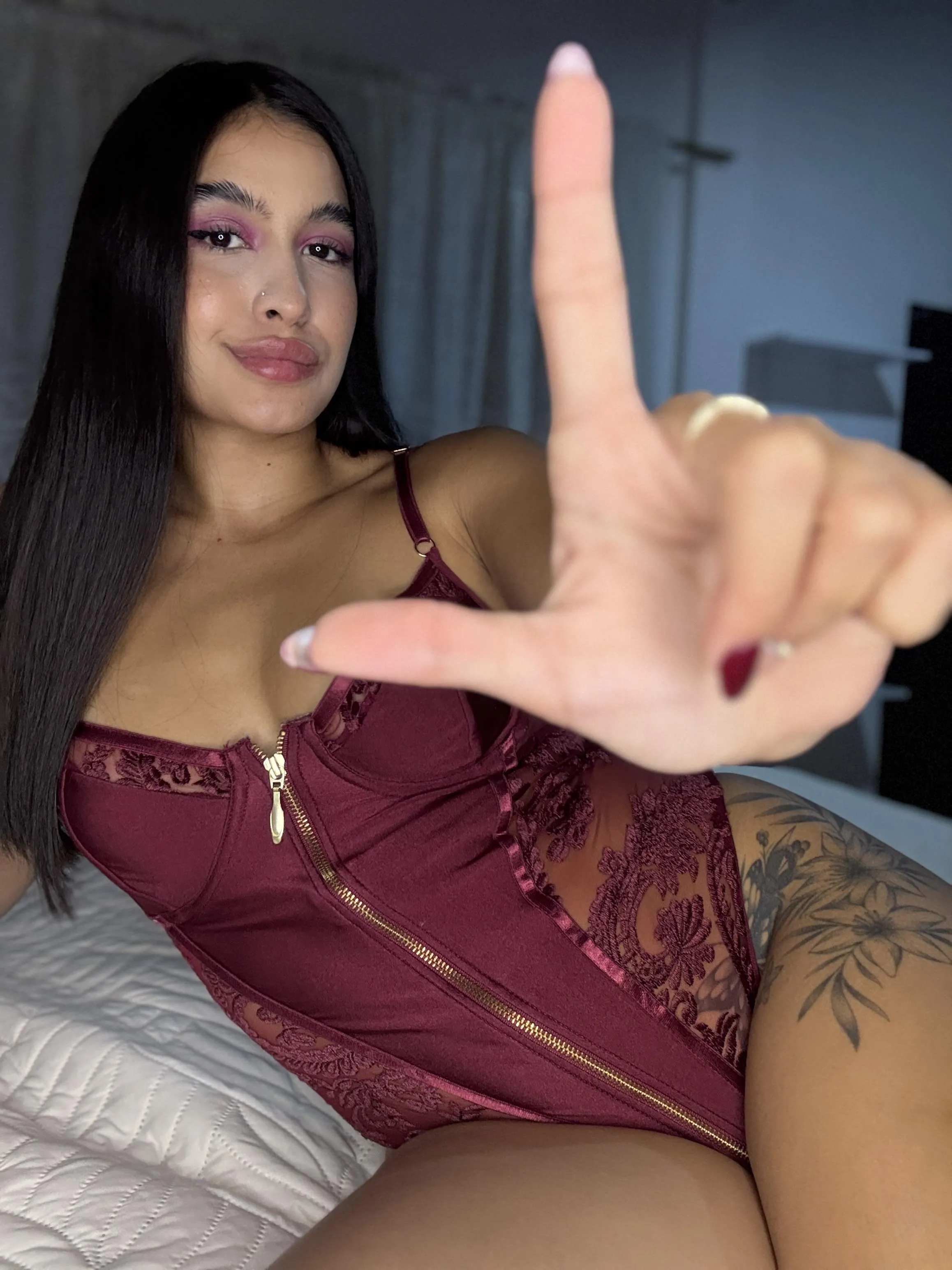 goddess needing a stupid boy for make cry