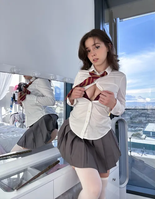 Hermione from Harry Potter by kisseve