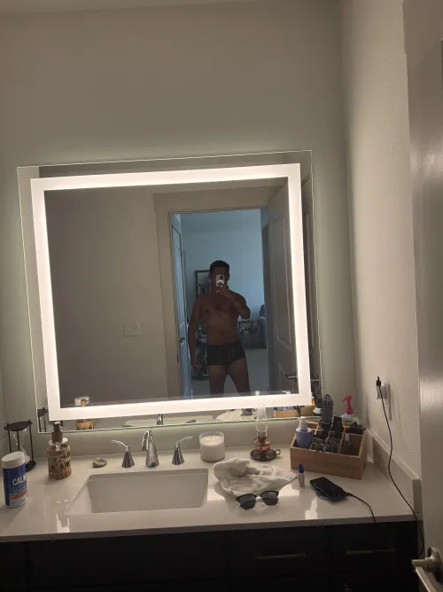 I feel like being a little kinky  today 😈