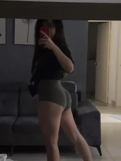 What would you do to my cake 😳