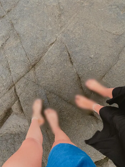 Pump for us, little addict, pump yourself silly for your censored mommies