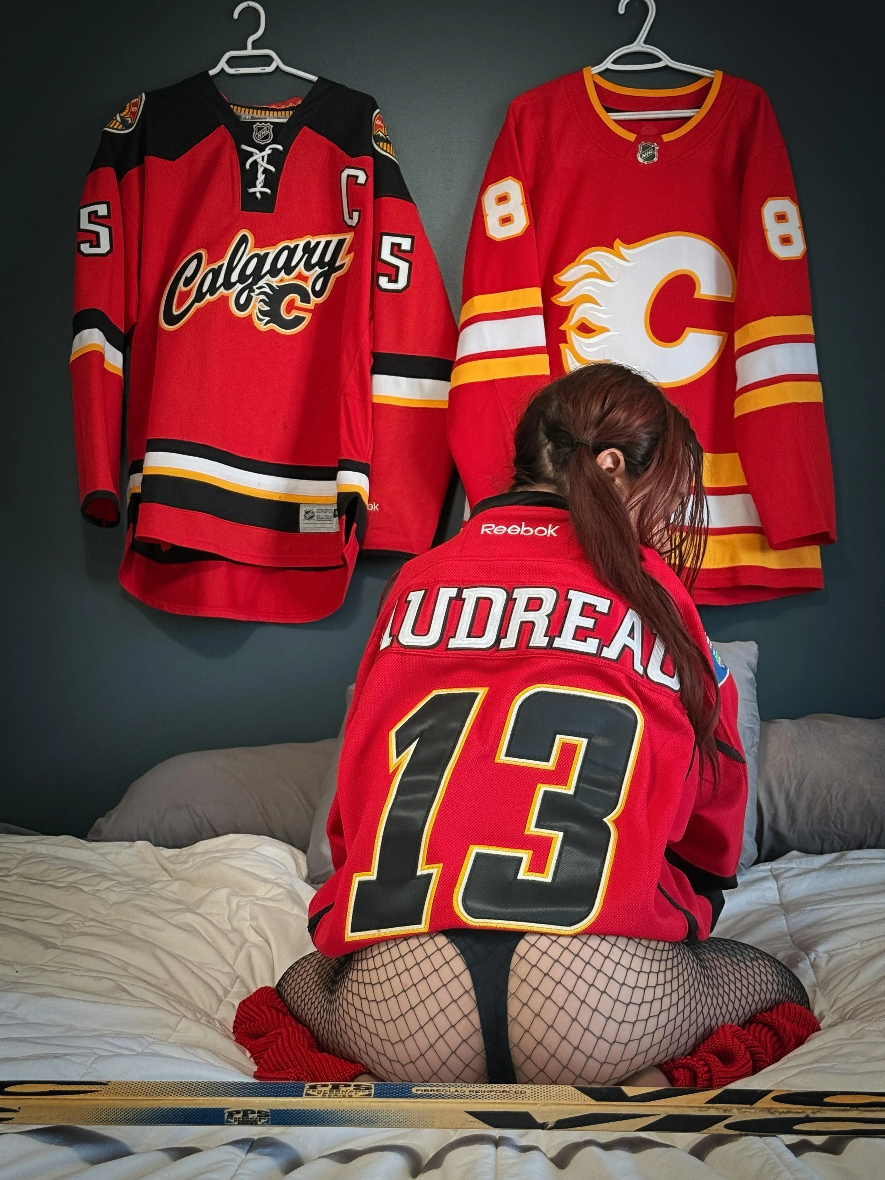 hockey season starts on Tuesday, who are rooting for? 🏒🙏♥️