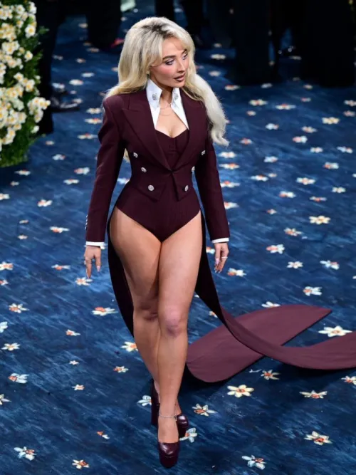 One of her best looks of all time 🫠