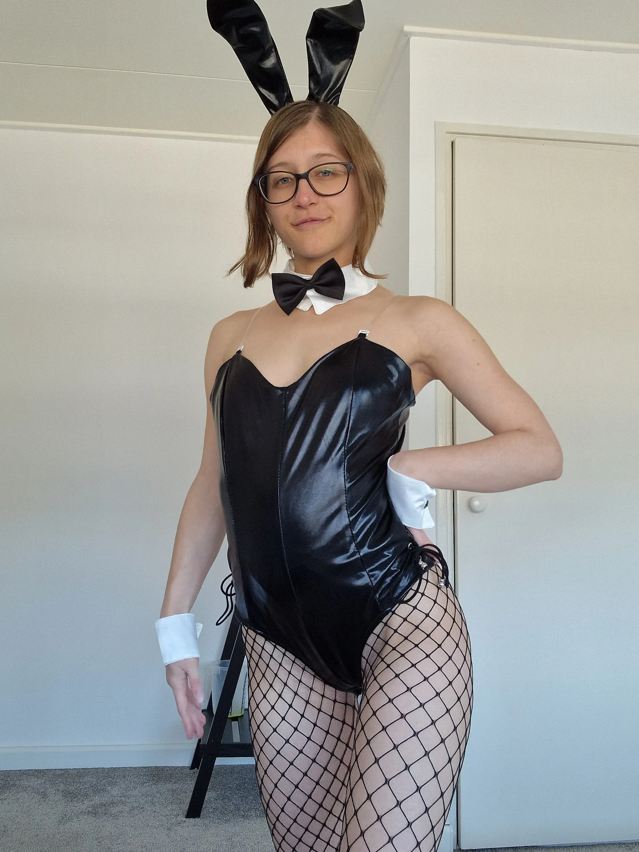 Bunny-ber is here, look at my butt :P