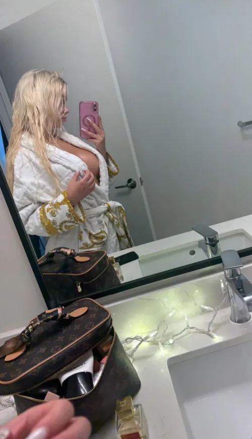 Mommy is active where are the online cum whores who love slutty task😈