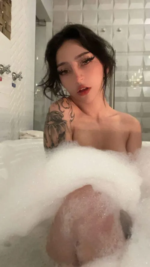 Wanna ride you in the shower