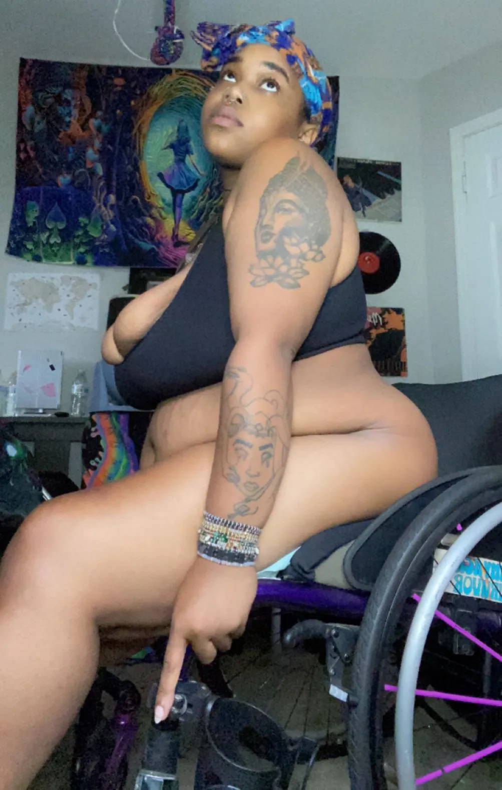 Can I sit on your face instead🥺 (t12 sci|25)