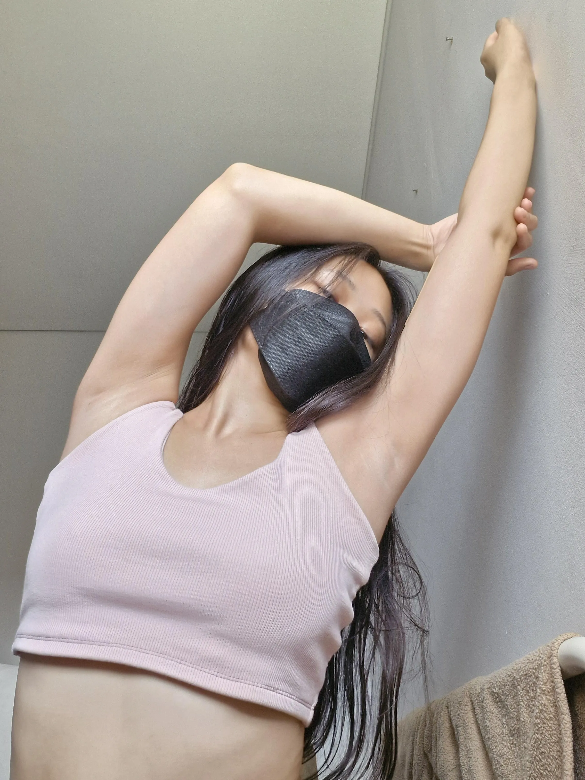 So many AI pictures in this subreddit lol. I guess soon I will not be able to compete them