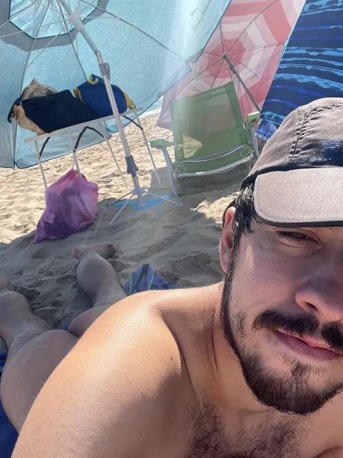 Who's taking me back to the beach? 🥲🏖️