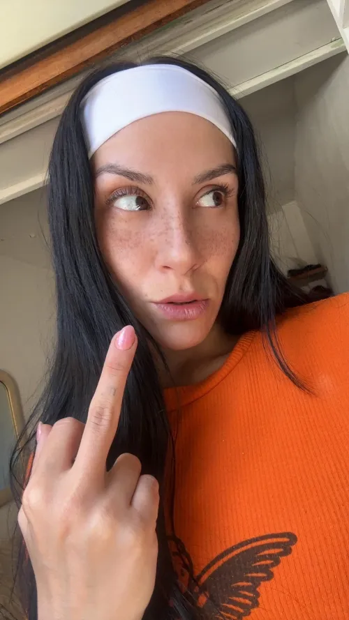 Don’t waste my time if you’re not going to serve me like the bitch you are