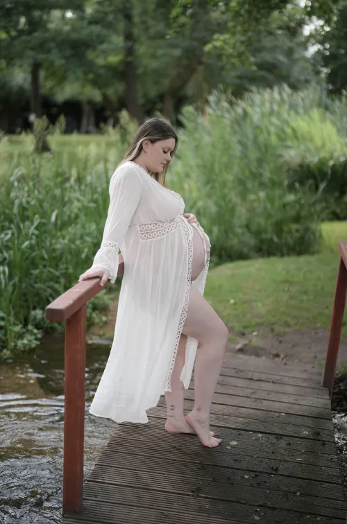 Huge, aching belly and a pussy begging to be filled... are you man enough?