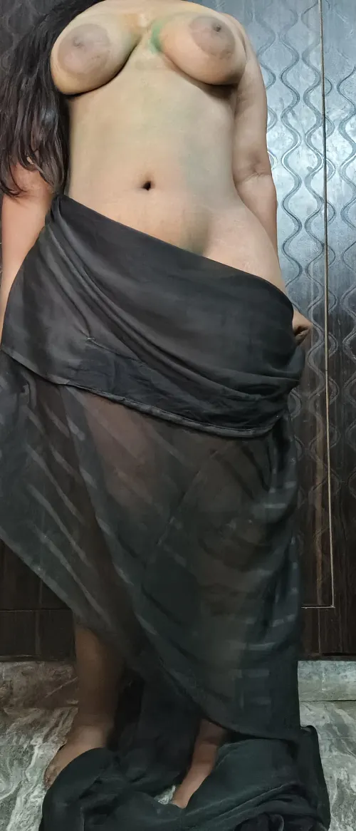 Tell me your wildest first-time sex story 👀 best one gets a surprise 😘