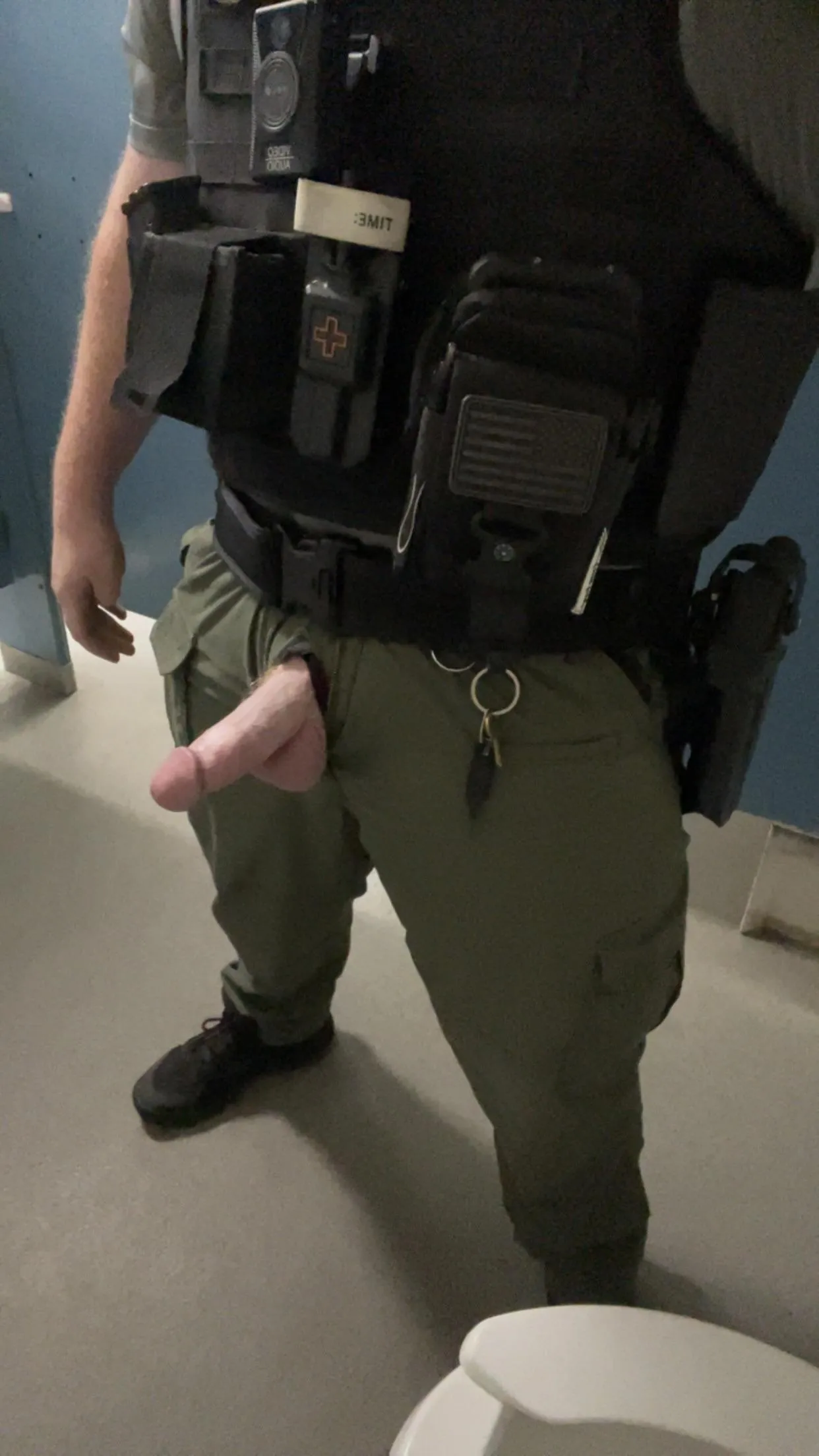 (30) Keep me CUMpany, DMs open