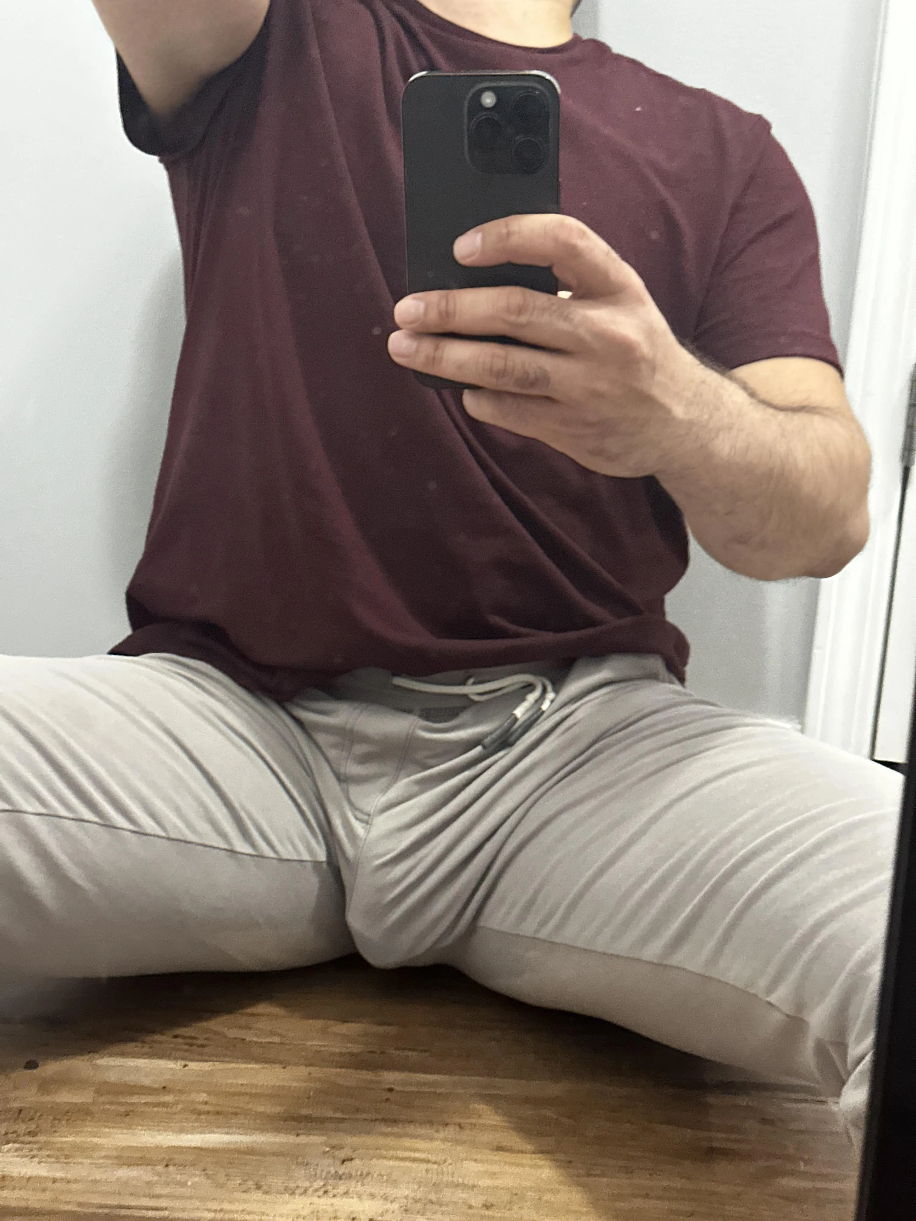 32 M4FM Southern Alabama visiting this November and looking to meet a fun couple.