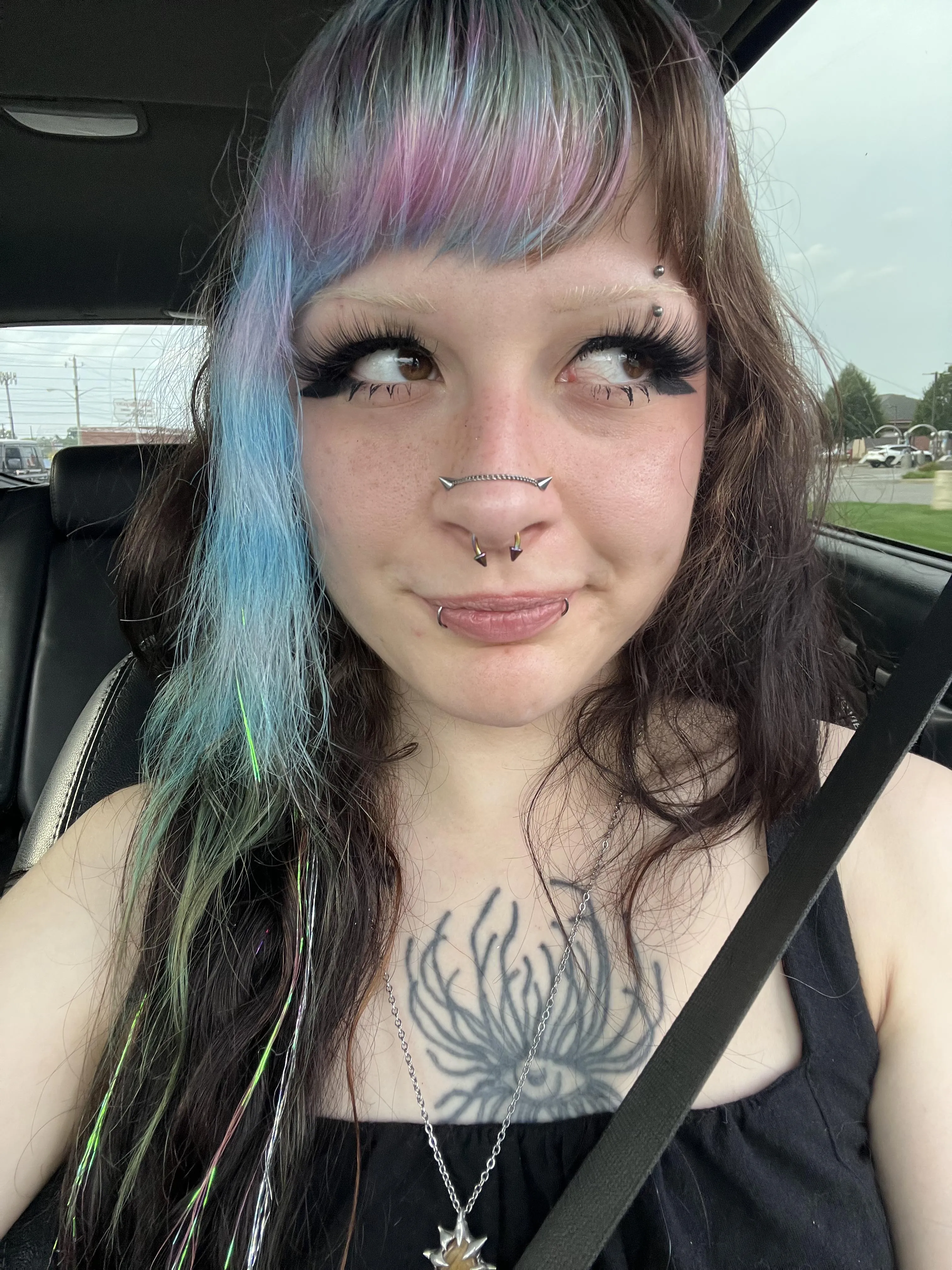 bleached my eyebrows ;D