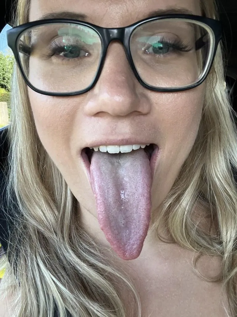 Do you want to deepthroat me?