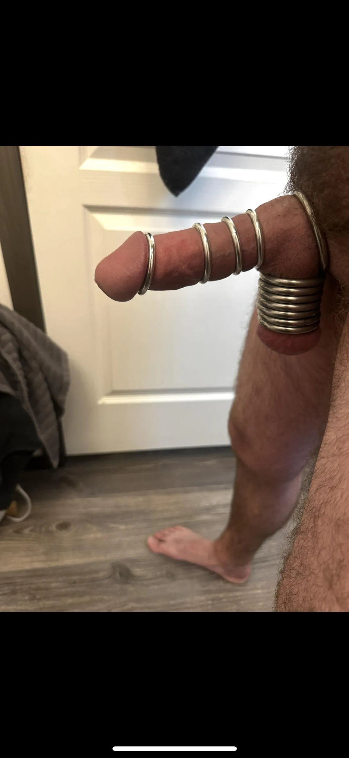 Enjoying a ball stretch while having my cock throb and leak 😈
