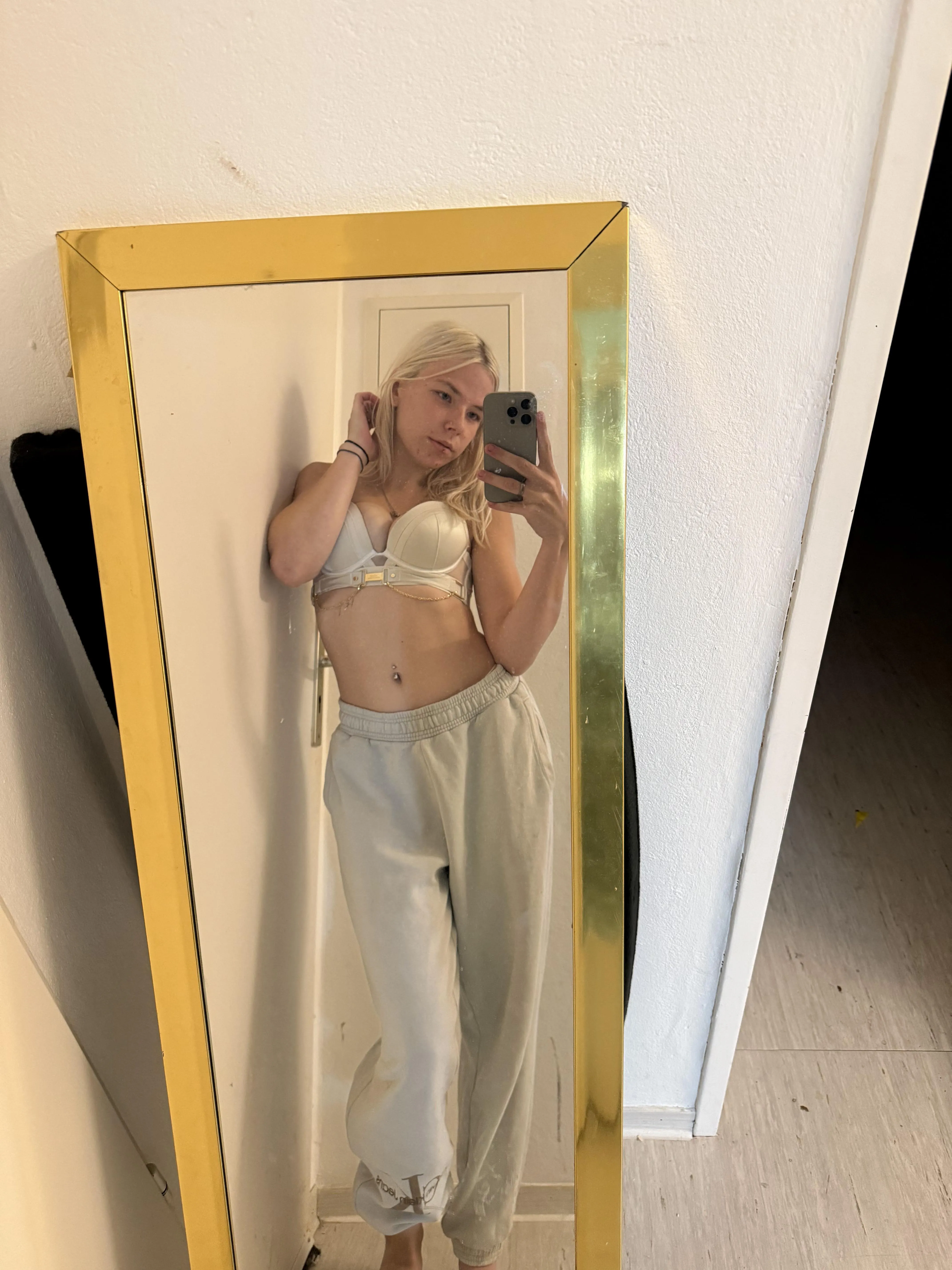 (F18) Wie war heute dein Donnerstag, hast du heute schon was spannendes erlebt? :)