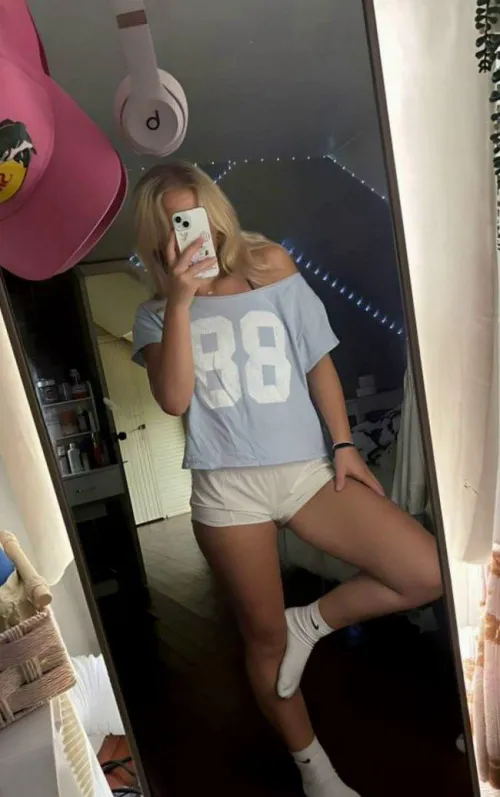 No condoms, yay or nay? 18F