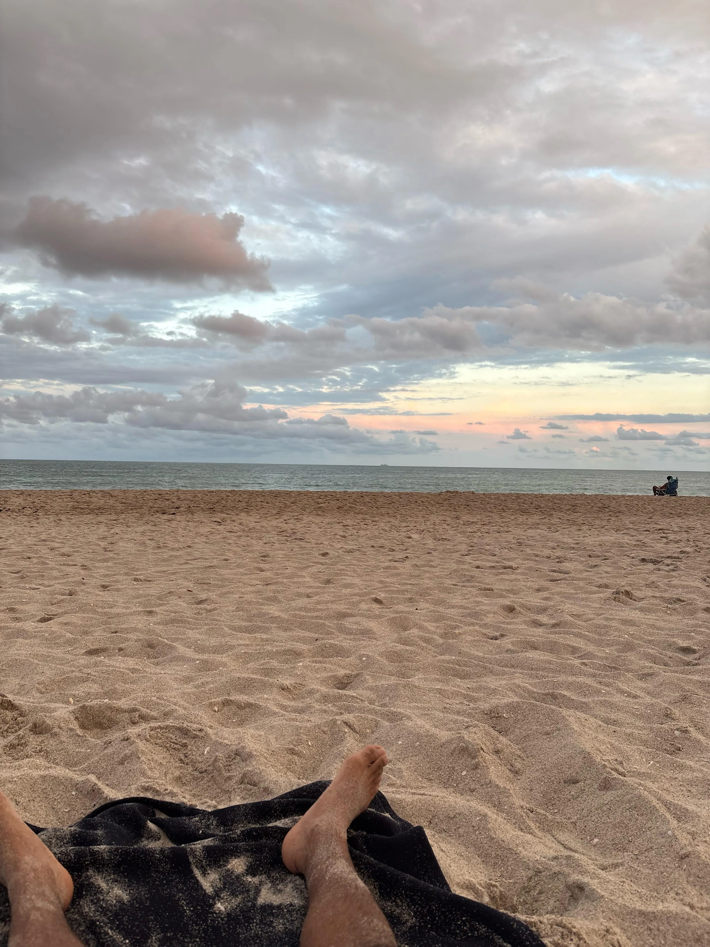 Out since 1pm and loved the vibes my favorite place!!!!!😎