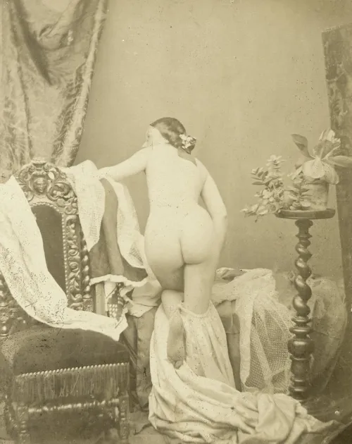 Sir, Having locked away the good Brandy, I welcome my exuberant guest, Lord Hogshead of Wort. Imbibing great quantities of my Kinahan Whisky, he does give a most animated shadow puppet display. I particularly enjoyed his 