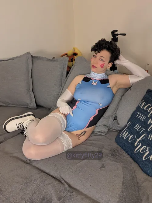 Nothing cutier than my D.Va cosplay