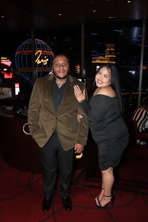 Any REAL Couples Down For A Soft Swap Tonight?