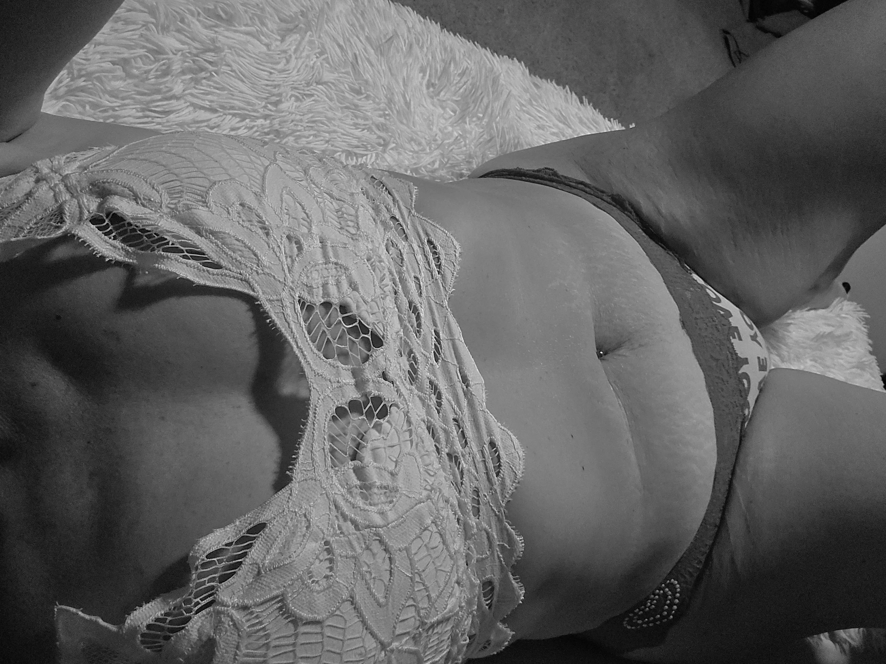 Confidence is my kink. Watching you lose control because of it is just a bonus.