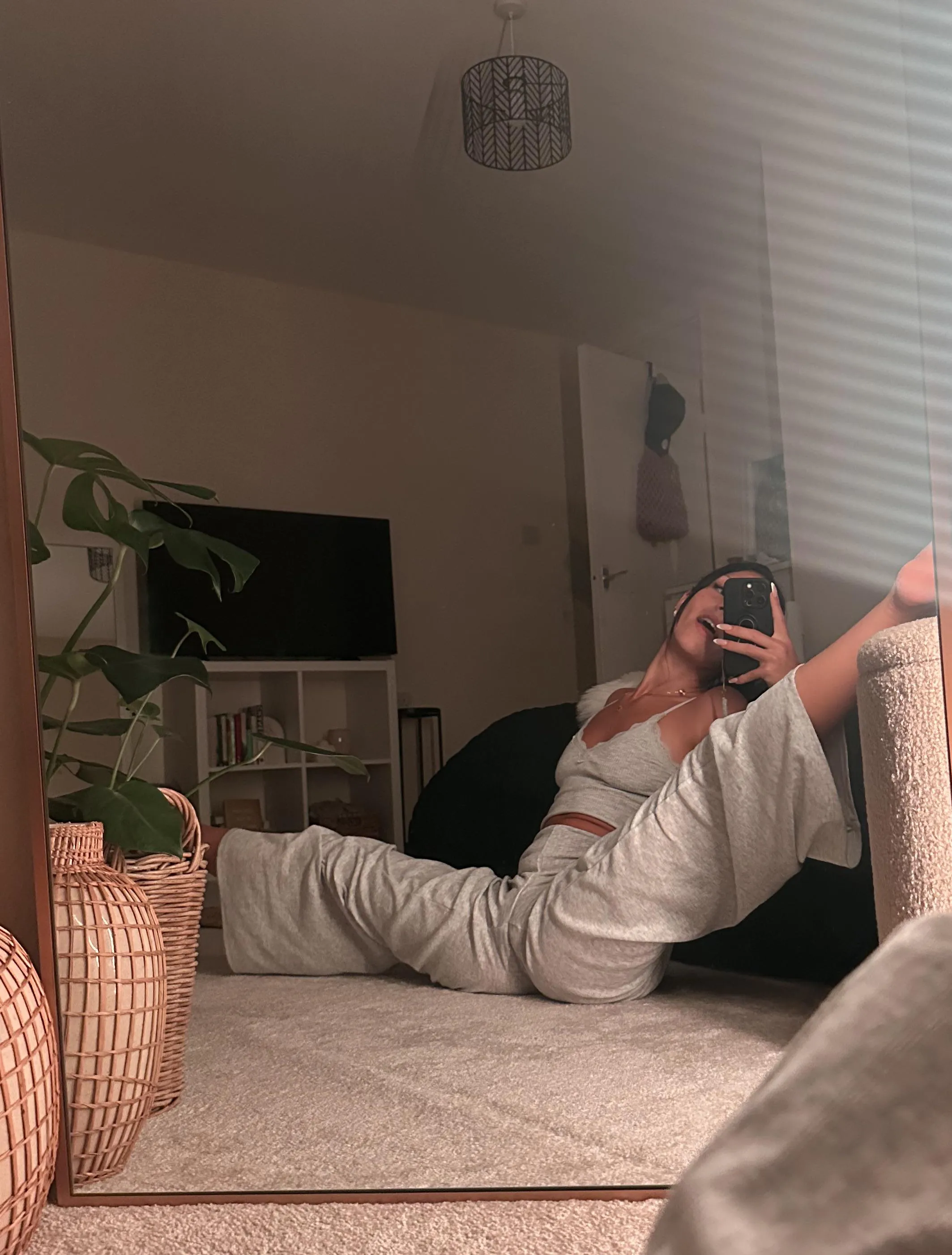 Do you like this stretch as much as I do?(oc)